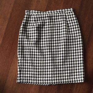 Vintage Wool Houndstooth Skirt
